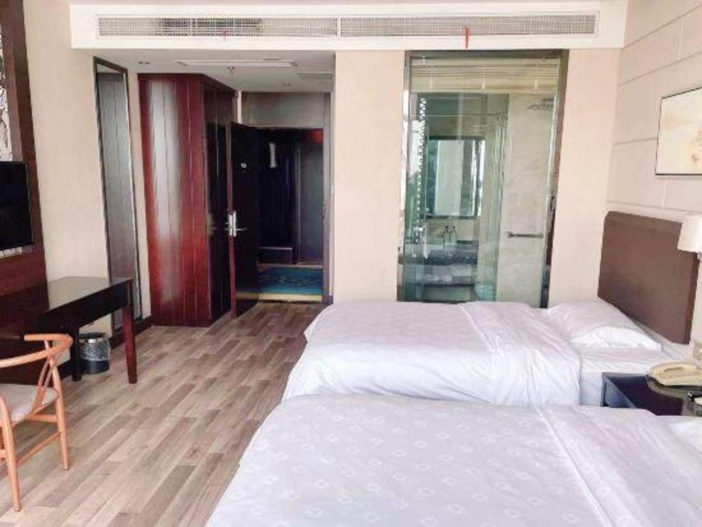 Jinjiang Metropolo Hotel - Liyang Tianmu Lake Changzhou  Exterior foto