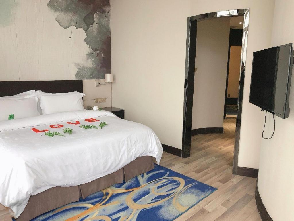 Jinjiang Metropolo Hotel - Liyang Tianmu Lake Changzhou  Exterior foto