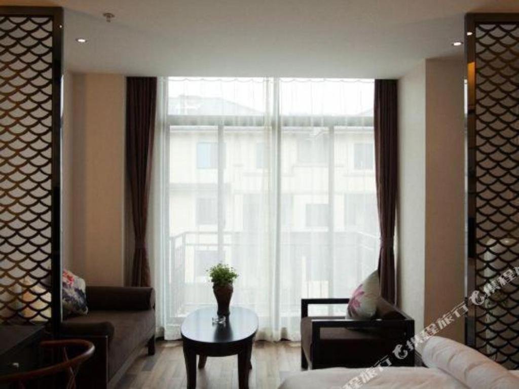 Jinjiang Metropolo Hotel - Liyang Tianmu Lake Changzhou  Exterior foto