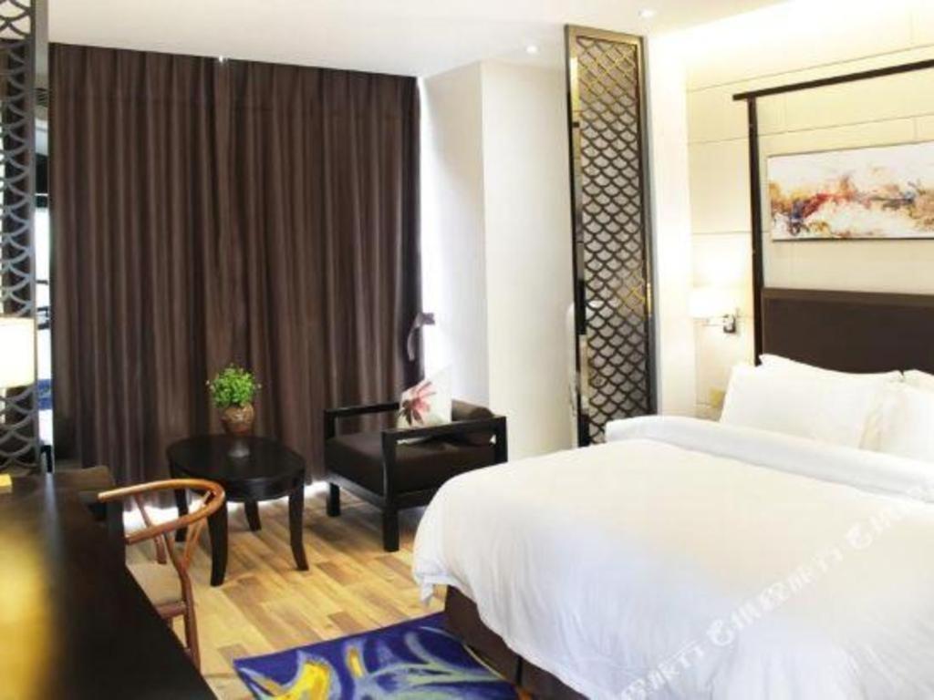Jinjiang Metropolo Hotel - Liyang Tianmu Lake Changzhou  Exterior foto